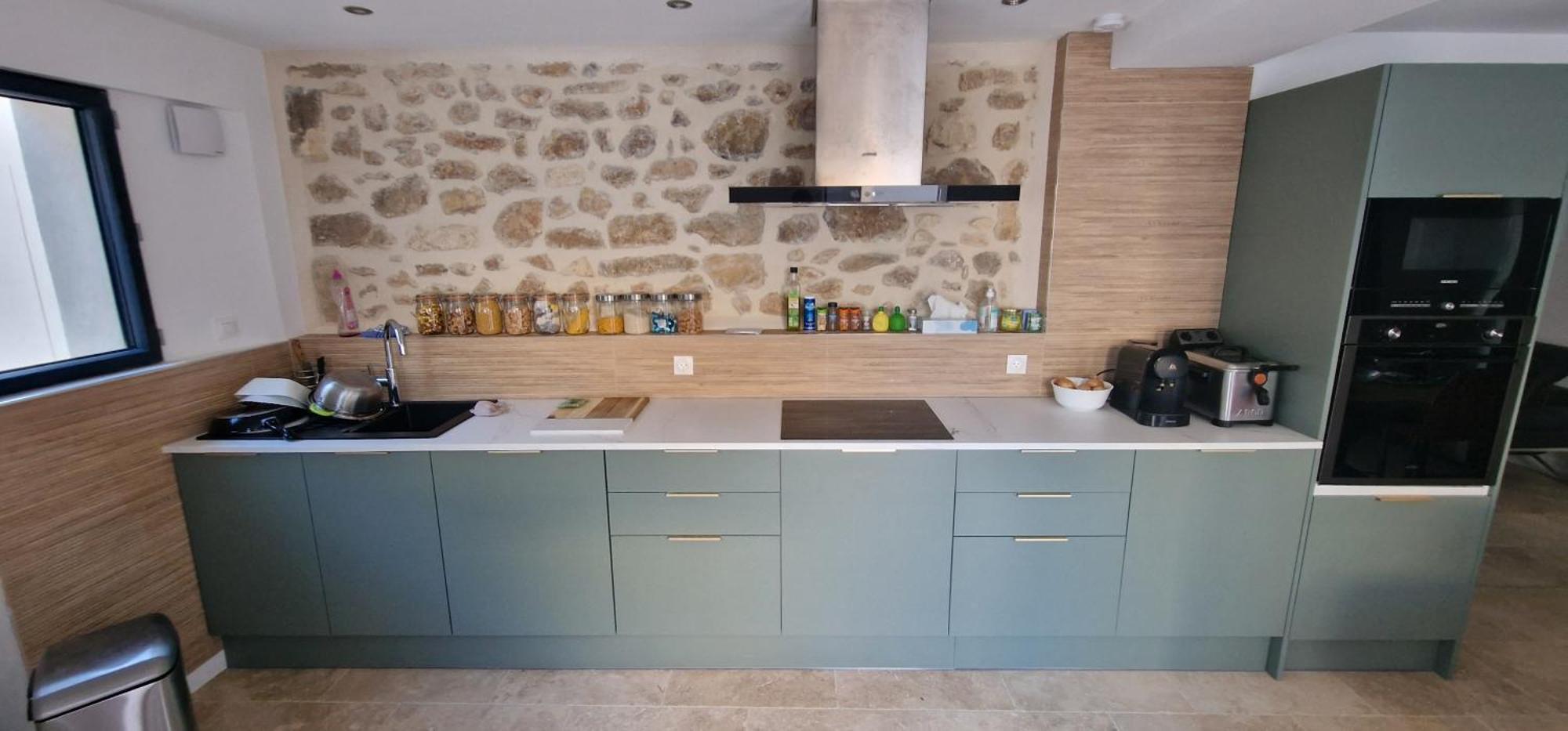 Vernegues Quiet, Discreet Places מראה חיצוני תמונה